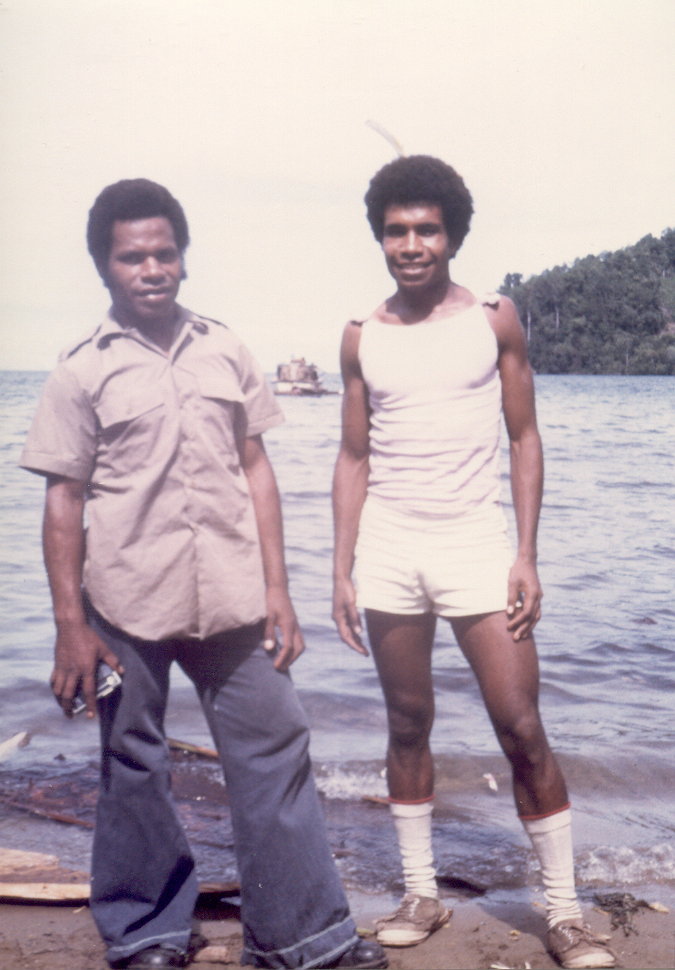 Alu Sawanga and friend